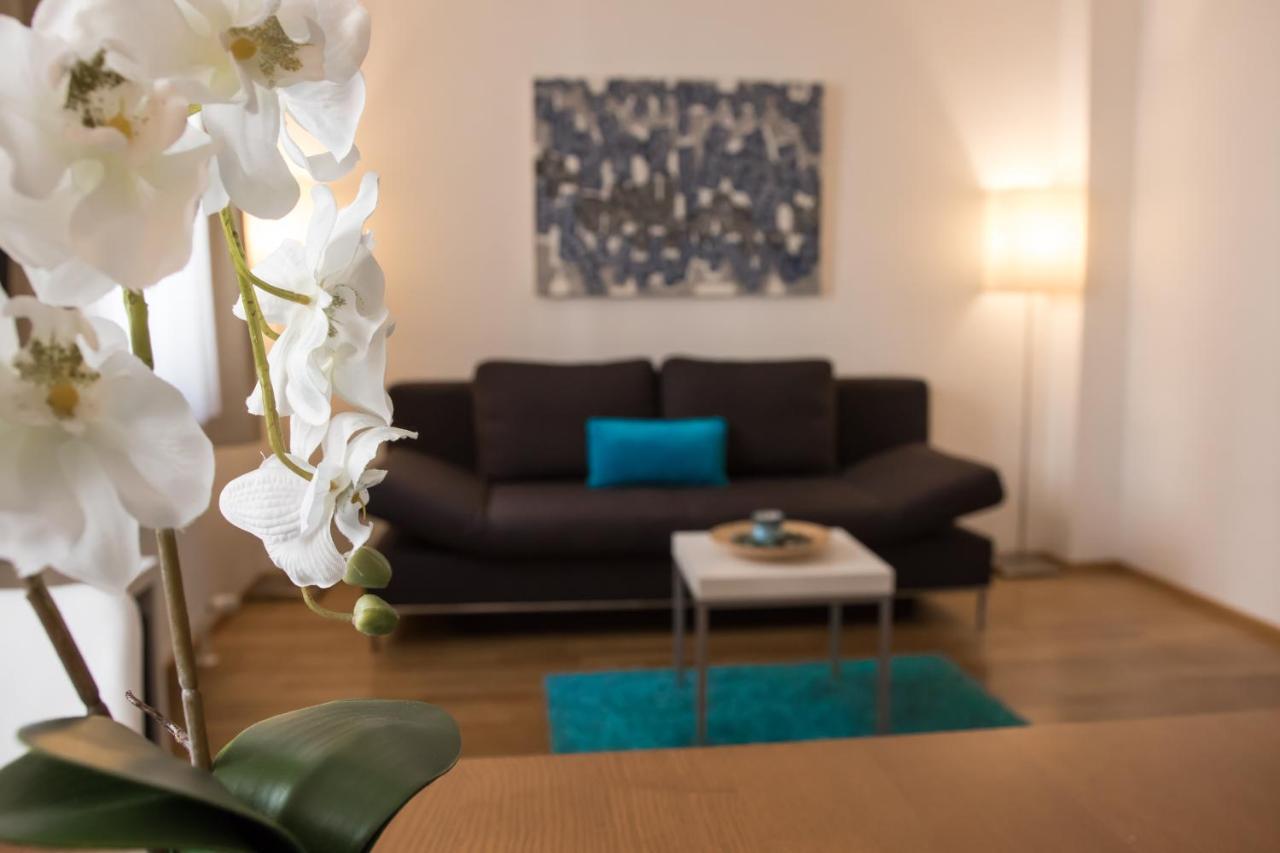וינה Home Sweet Apartments - A Cozy Welcome מראה חיצוני תמונה