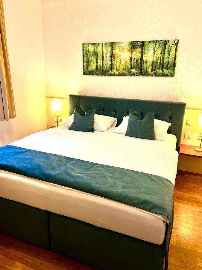 וינה Home Sweet Apartments - A Cozy Welcome מראה חיצוני תמונה