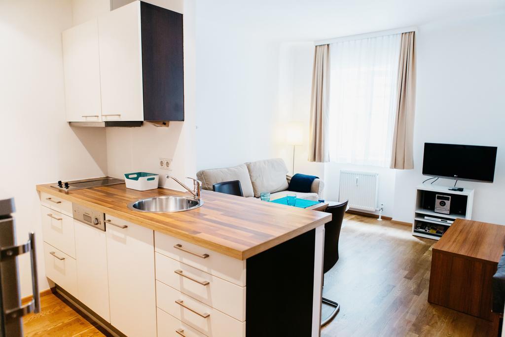 וינה Home Sweet Apartments - A Cozy Welcome חדר תמונה