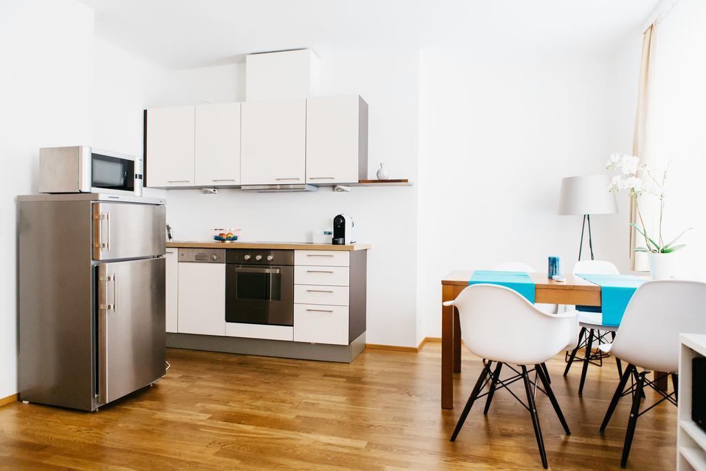 וינה Home Sweet Apartments - A Cozy Welcome חדר תמונה