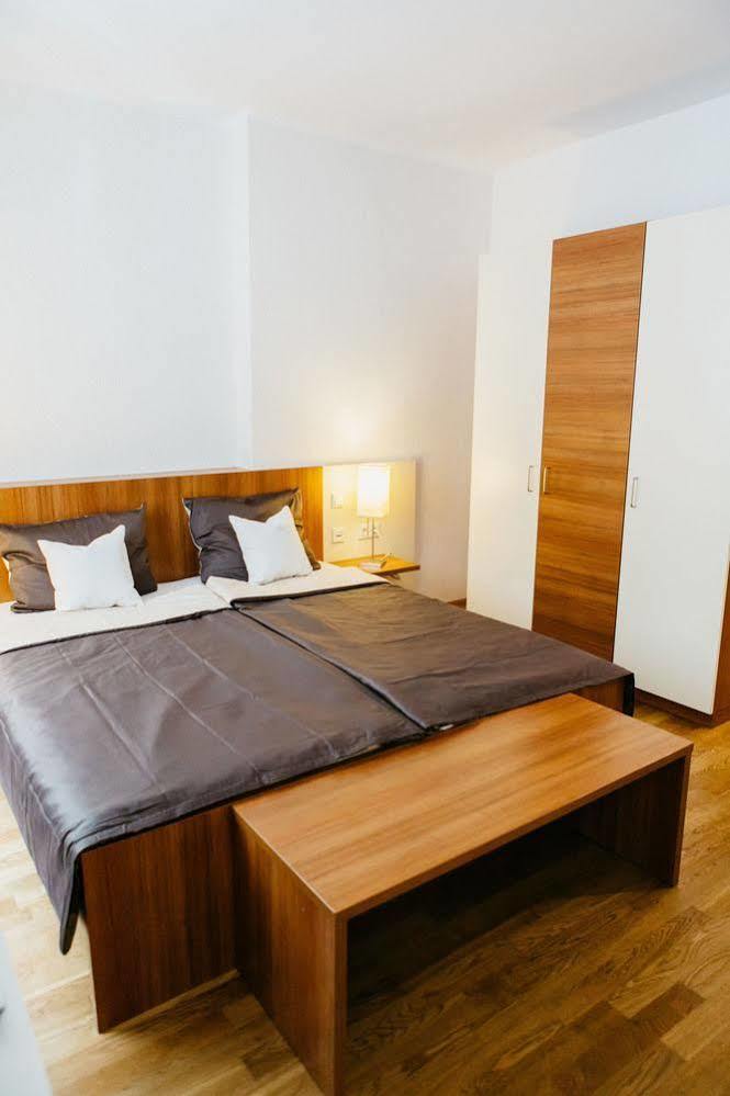 וינה Home Sweet Apartments - A Cozy Welcome מראה חיצוני תמונה